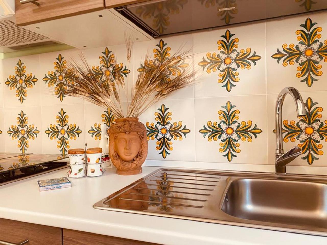Liz House Apartment Caltagirone Exterior foto