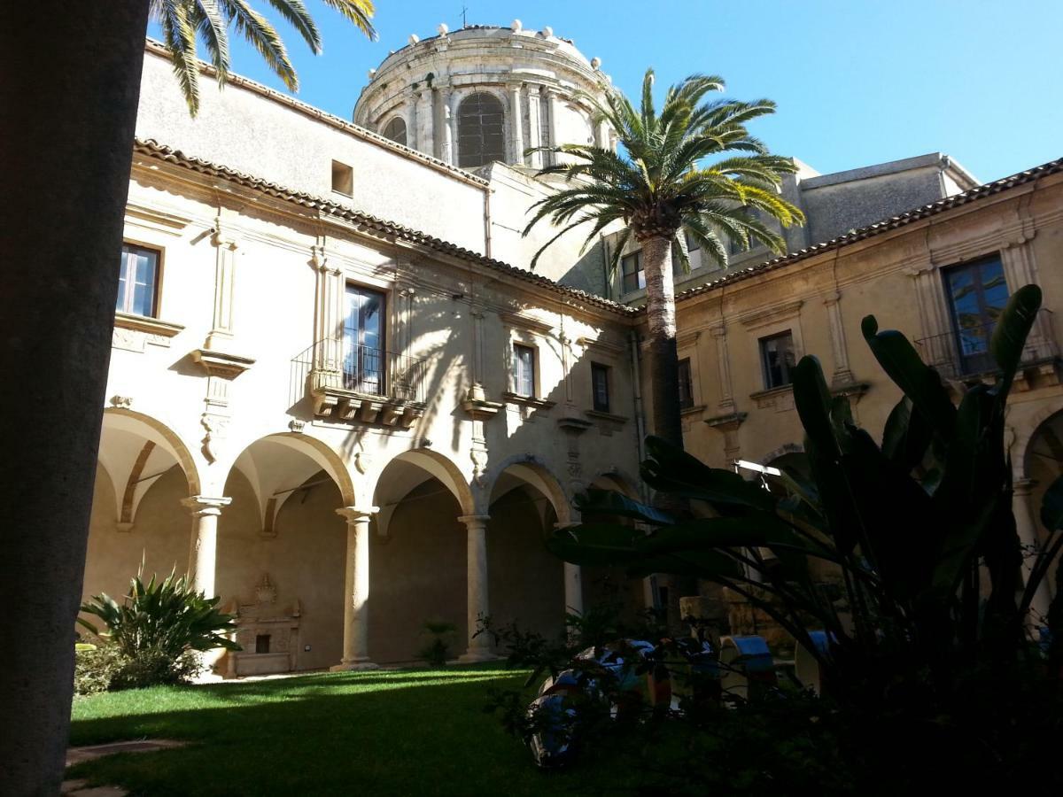 Liz House Apartment Caltagirone Exterior foto