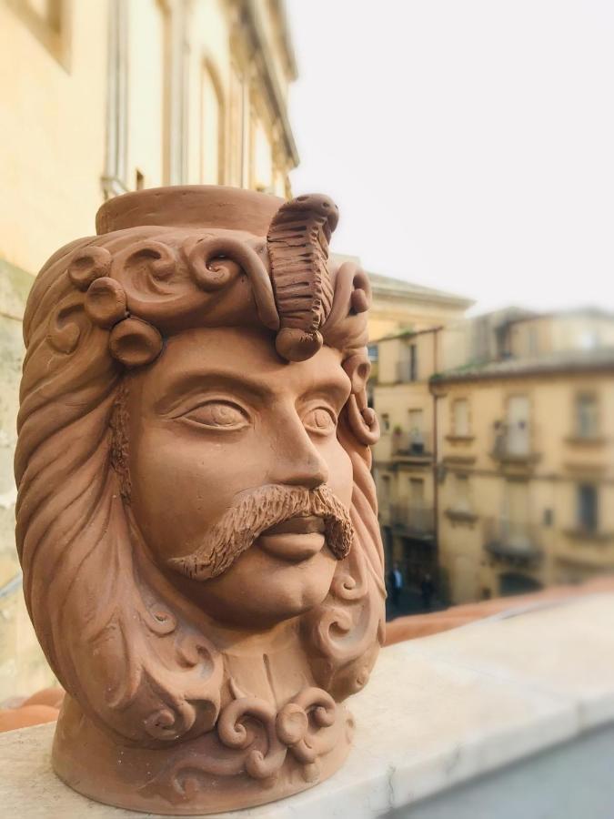 Liz House Apartment Caltagirone Exterior foto